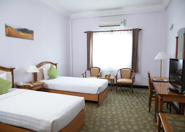 Liberty Hotel Saigon Parkview